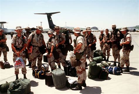 Persian Gulf War | Summary, Dates, Combatants, Casualties, Syndrome ...
