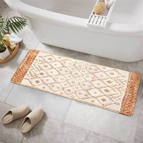 8 Amazing Bath Rug Runner for 2023 | CitizenSide