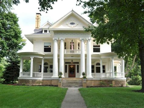 Old Plantation Style Home Pillars