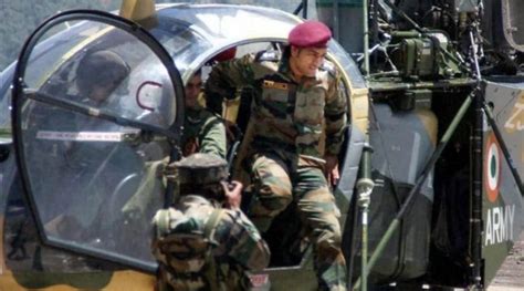 MS Dhoni joins Army troops in militancy-infested south Kashmir on 2 ...