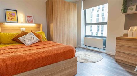 UCFB Wembley Accommodation | iQ