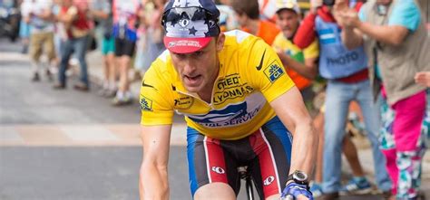 Maria Sharapova’s Bio, Age, Relationships, Latest Buzz, Photos & Videos