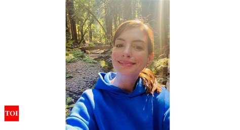 Anne Hathaway apologises to disabled community after role draws flak ...