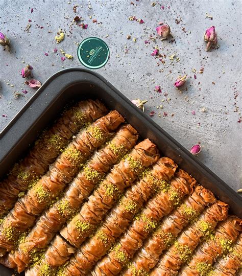 Golden Bites Baklava (@goldenbites_baklava) • Instagram photos and videos
