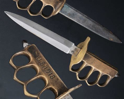 Trench Knife Brass Knuckles