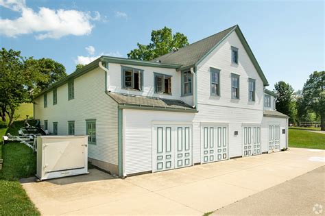 About Downtown Madison | Schools, Demographics, Things to Do - Homes.com