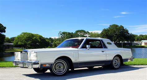 1983 Lincoln Continental | PJ's Auto World Classic Cars for Sale