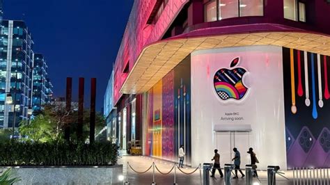 Apple’s India sales hit new high as company begins local retail push ...