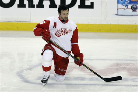Red Wings C Pavel Datsyuk makes season debut against Sharks - Sports ...