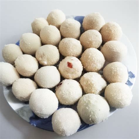 SUGARAN Rava Ladu Handmade Traditional Kolhapuri Sweet Nutritious No ...
