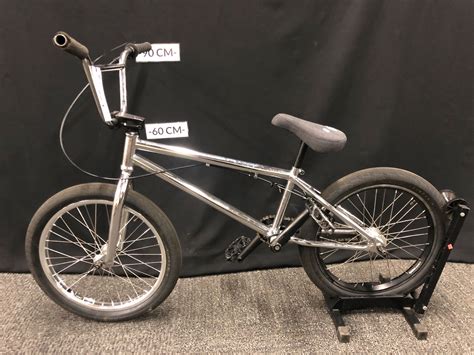 CHROME HARO BMX BIKE