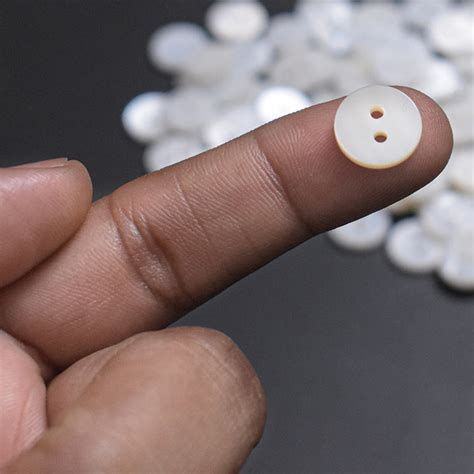 Buy Round Shape Shell Buttons online at best prices ...