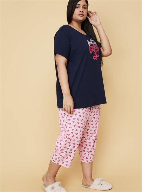 Buy Women Printed Round Neck T-shirt With Elasticated Capris Online at ...