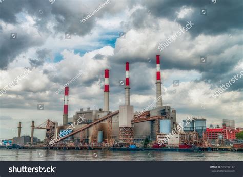 114 Ravenswood Power Plant Images, Stock Photos & Vectors | Shutterstock