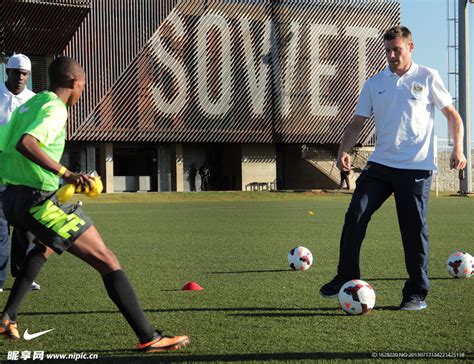 体育俱乐部 的图像结果