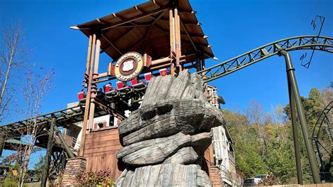 Dollywood Trip Report - Smoky Mtn. Christmas 2024 | Vertigo Views