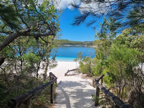 FRASER ISLAND BEACH HOUSES (Eurong) - Guesthouse Reviews, Photos, Rate ...