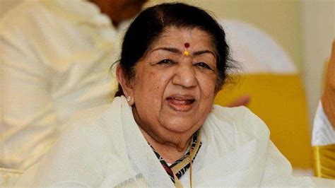 'Anguished beyond words': PM Modi mourns passing of veteran singer Lata ...