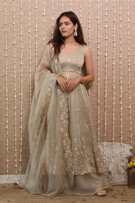 SuYu by Yukti | Festive Indian Wear for Every Story