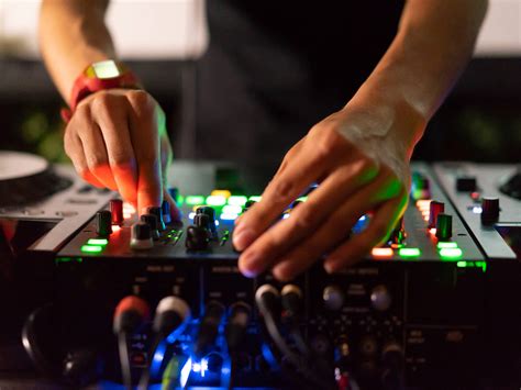 Over 60 percent of emerging producers and DJs feel “the electronic ...