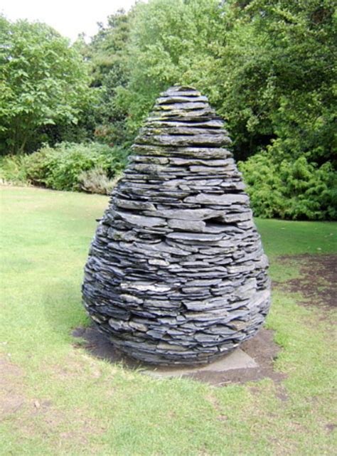 What is Environmental Art ? - Answered - Twinkl Teaching Wiki