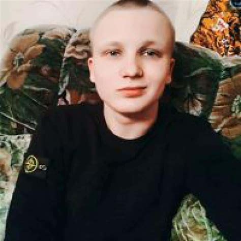 Men Seeking Men in Toronto, ON Free Gay Personal Ads at lovezoid.com