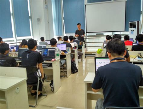 广州Java开发培训班-广州靖凯开源软件培训学校-【学费，地址，点评，电话查询】-好学校