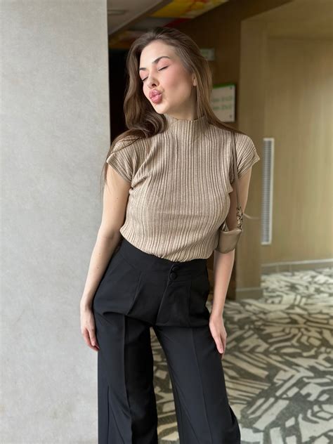 Ribbed High Neck Half Sleeve Top – StyleAsh