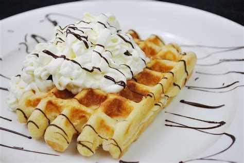 12 Cafes In Los Angeles That You Will Surely Love Going To!