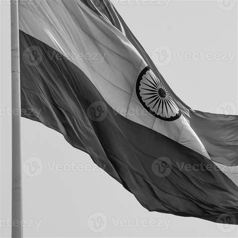 India flag flying at Connaught Place with pride in blue sky, India flag ...