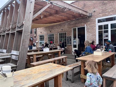 Beachwater Bagels At Middle Brow Bungalow - Review - Logan Square ...