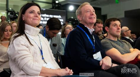 Bing Founder 的图像结果