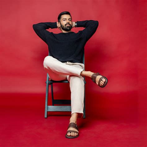 HalfPe - a discount heaven