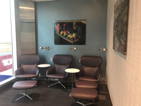 Sala VIP The Club DFW (Priority Pass) - Ingeniero de Millas