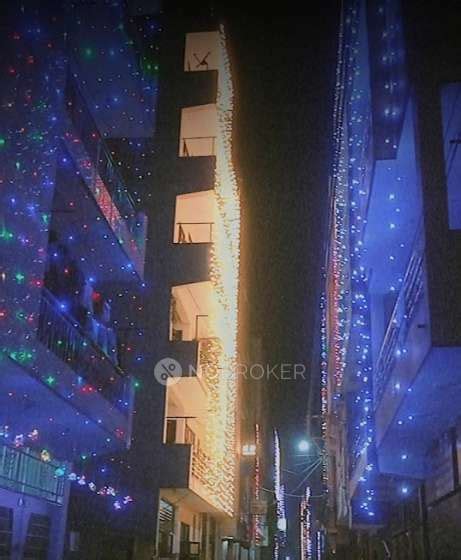 PG for FEMALE in Noble Enclave for Rs 7500 available Immediately ...