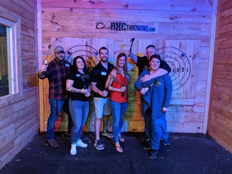 Class Axe Throwing Austin - Knife & Axe Throwing