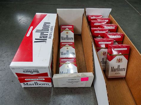 Marlboro Red Box