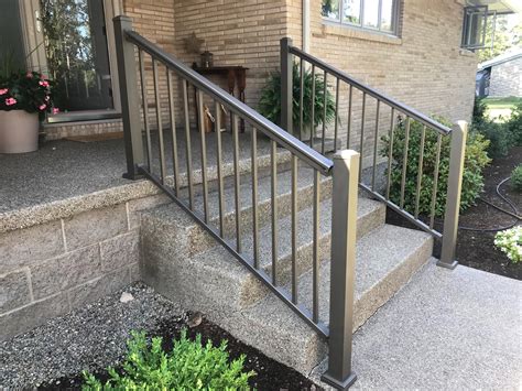 Railings – Modern Decks & Railings