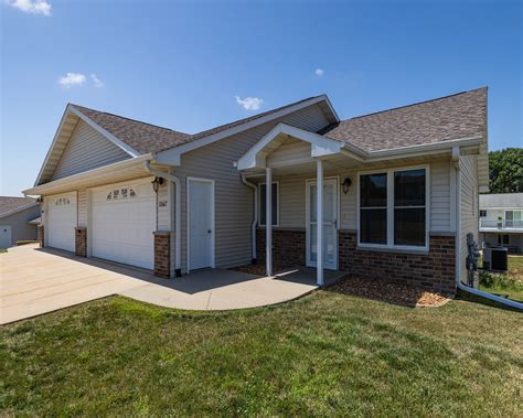 Townhomes in Dubuque, Iowa | Sunset Park Place