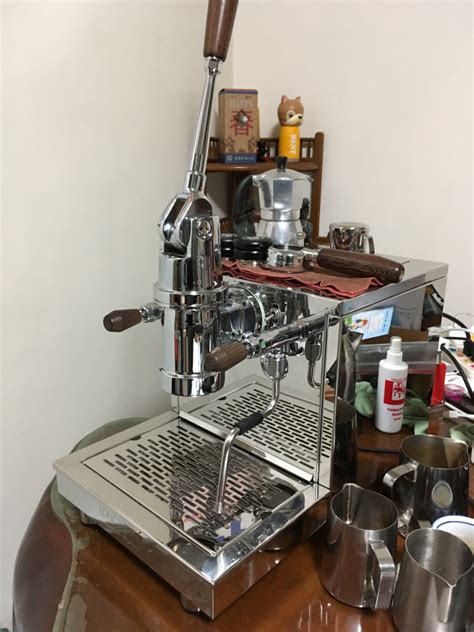 我的第二台拉霸機 LONDINIUM R ~~~ 開箱 - Mobile01