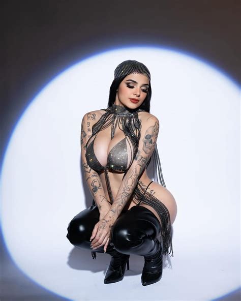 Fotos de Karelyruiz en OnlyFans 1 - ColorMusic