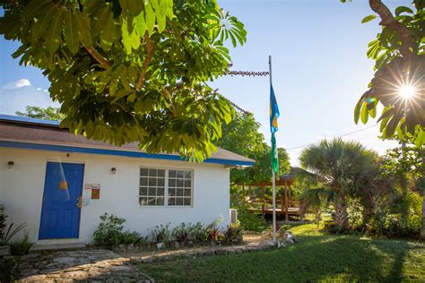 About Deep Creek Middle School - The Island School