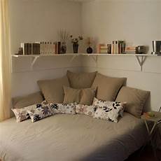 decorating small rooms 37 best small bedroom ideas and designs for 2020 decorating small rooms 37 best small bedroom ideas and designs for 2020