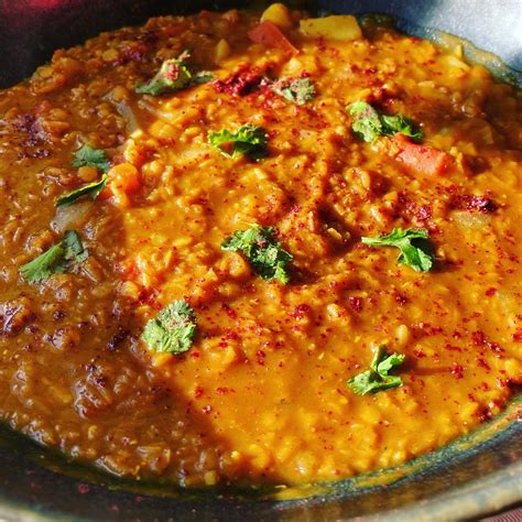 Persian red lentil stew with spices - Marie's Daily Cooking