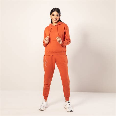Nykd All Day Fleece Hooded Sweatshirt-NYLE222-PG Rust – Nykd by Nykaa