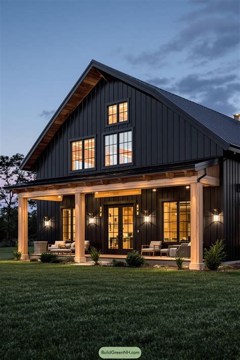 20 Black Barndominiums That Blend Rustic and Chic Styles