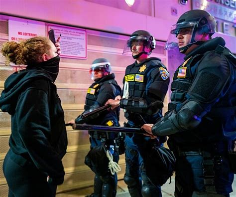 Sec. Noem: ICE Agents Facing 1,000% Increase in Assaults | Newsmax.com