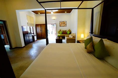 LESPRI GRAND (Negombo) - Guesthouse Reviews, Photos, Rate Comparison ...