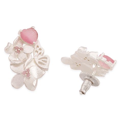 Love Paradise Lovely Floral Studs – VOYLLA