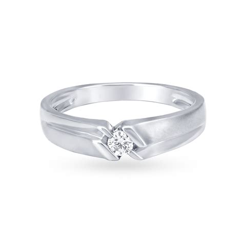 Captivating White Platinum and Diamond Finger Ring